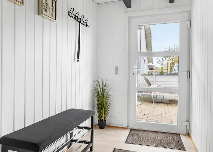 Casa de Férias Cozy In With Sauna Hemmet